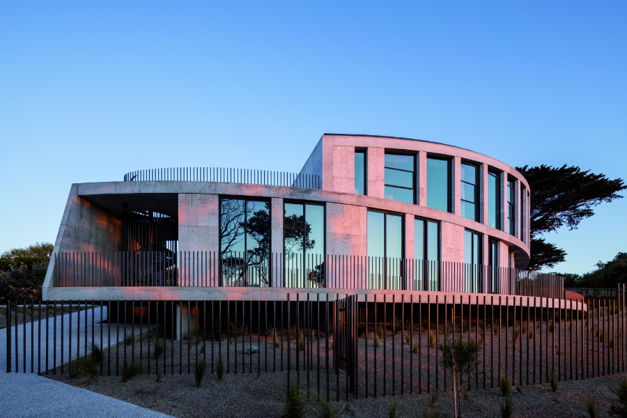 Woods Bagot, Splendid Tidal Arc House Project in Melbourne