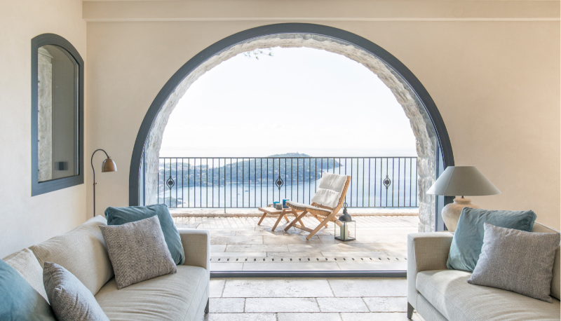 Glamorous Cannes presents the best Interior Designers