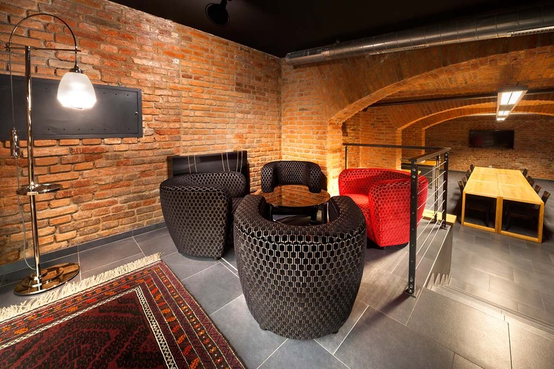 Prague Showrooms: Displays that Impress