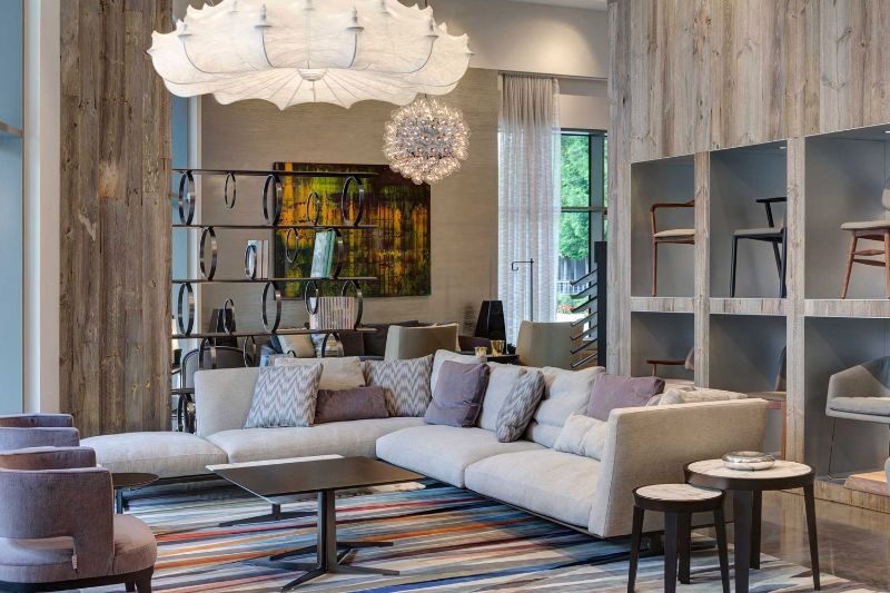Showrooms in London