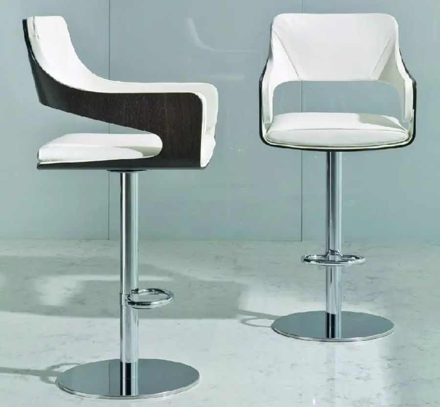 Bar Chairs & Stools That Set Trends Worldwide: 25 Fierce Trend Setters