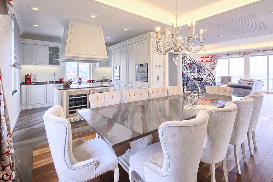 Fierce High-End Projects: Contract vs Residential