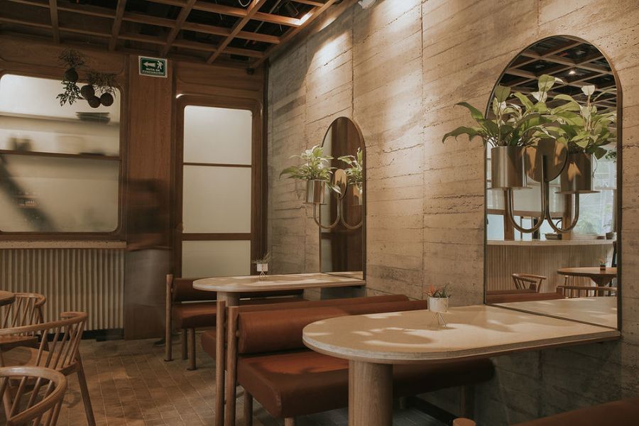 Uprooted From The Conventional Interiors from 5 Sólidos