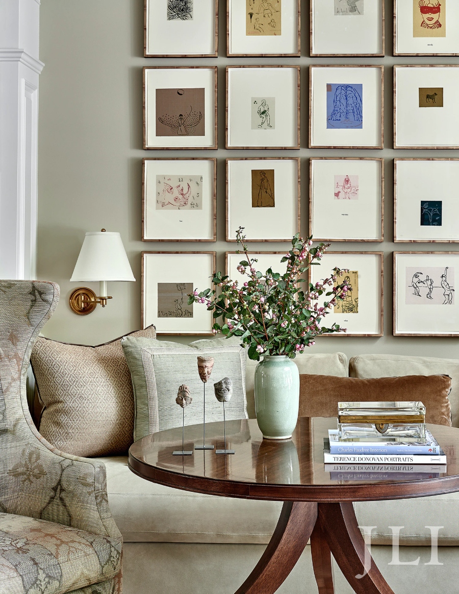 Contemporary living room interior design, interior design project by Jessica Lagrange