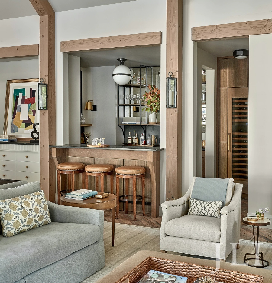 Contemporary farm style living room interior design, interior design project by Jessica Lagrange
