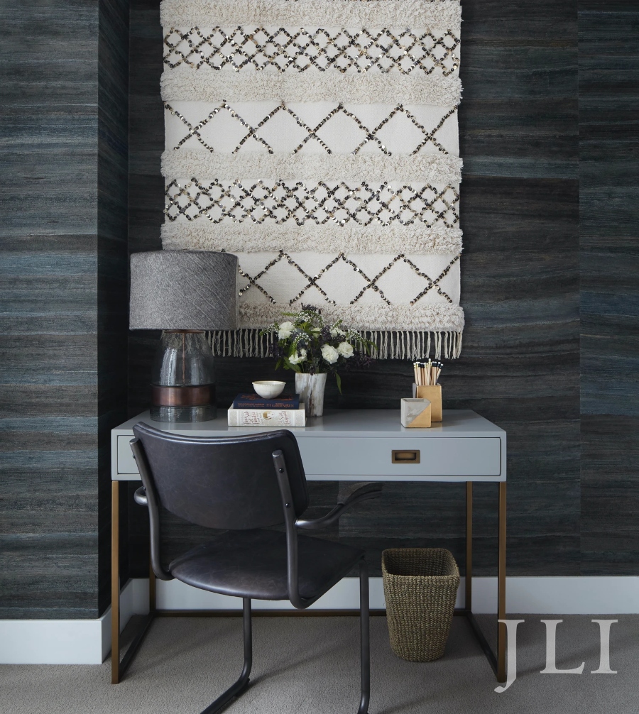 Modern office interior design in black tones, interior design project by Jessica Lagrange
