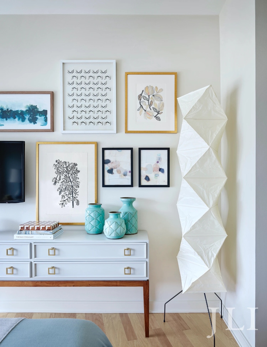Contemporary bedroom interior design, interior design project by Jessica Lagrange