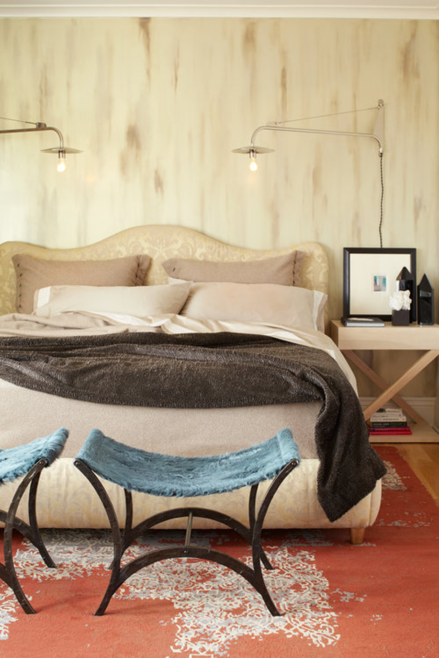 Contemporary Projects by Applegate Tran Interiors