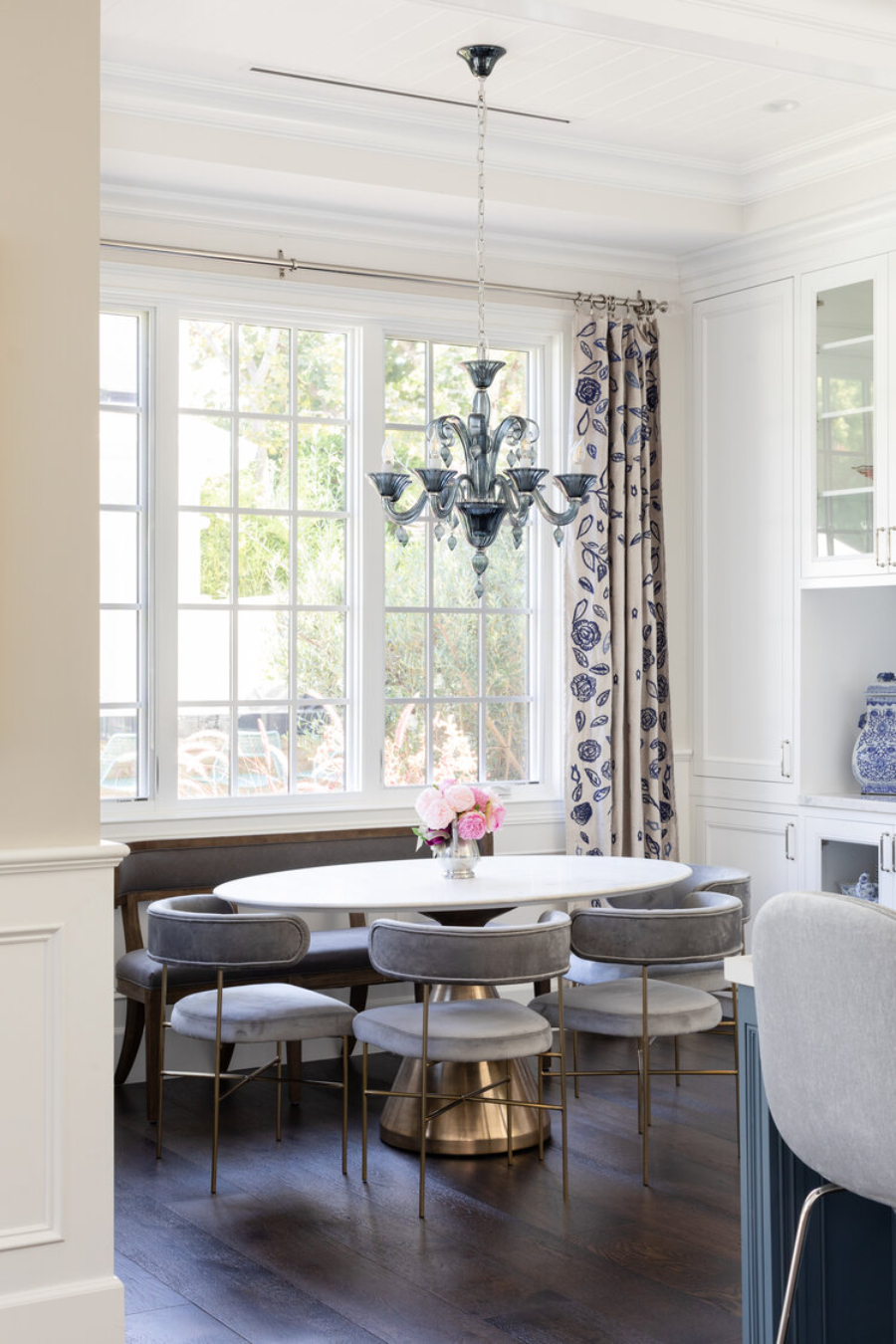 House decorating ideas with Studio Palomino, contemporary Interiors, Sophisticated style, wood details
