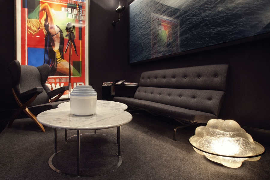 Contemporary Projects, dark office design 