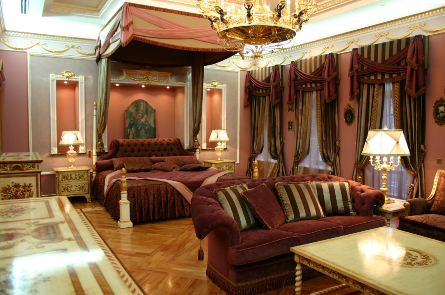 Carlo Pes - Classic Interior Designs, Classic Master Bedroom 