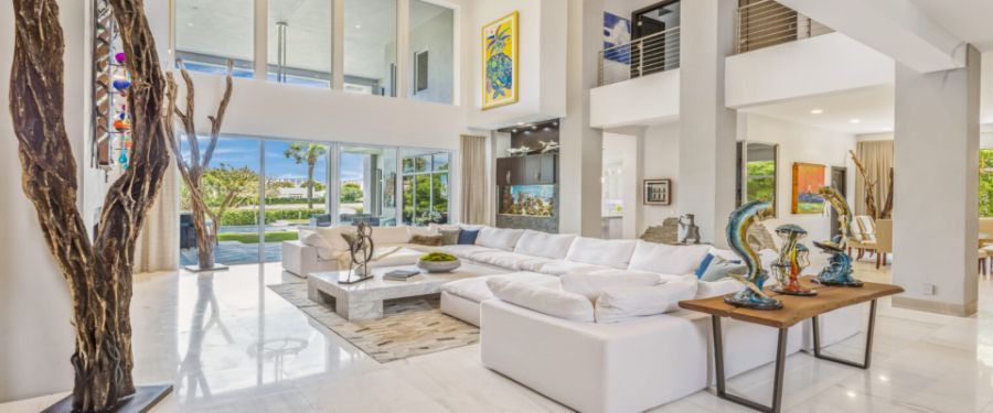 Living room design by Barbara Brickell 