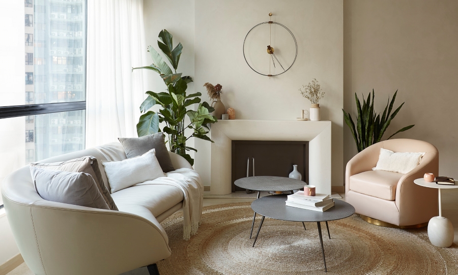 Old Peak Road - a home family with warm and humble tones