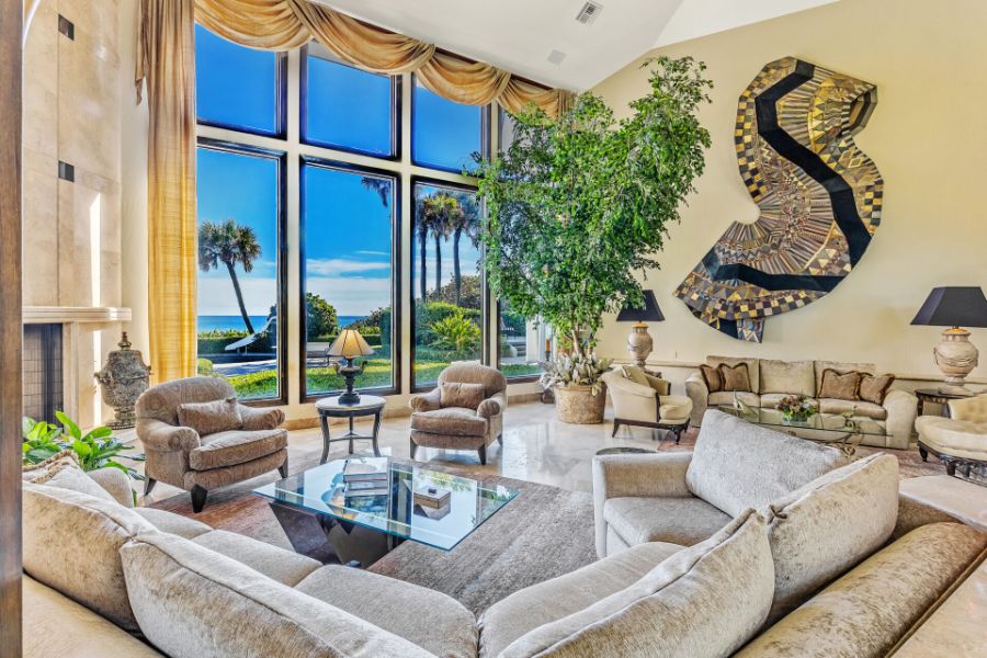Livingroom design by Barbara Brickell