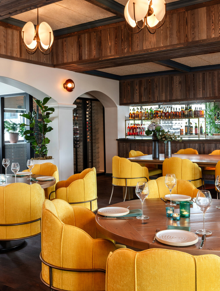 Modern Interior design projects by Beleco Design