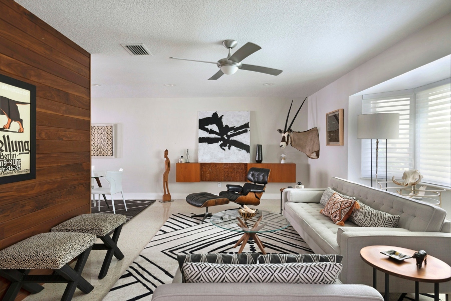 When Bee Studio initially entered their client's house and saw an original Eames lounger, they told her they were meant to be