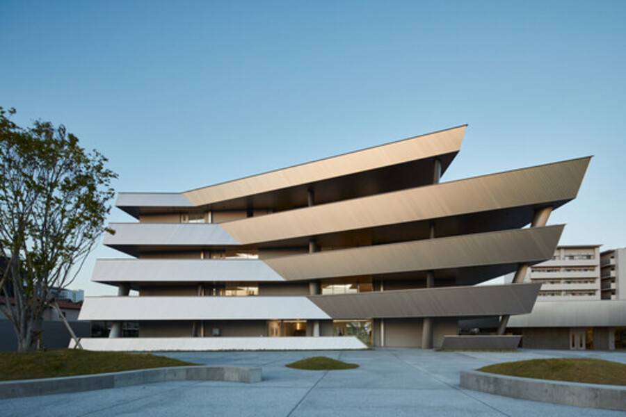 Best interior designers in Japan Atsushi Kitagawara