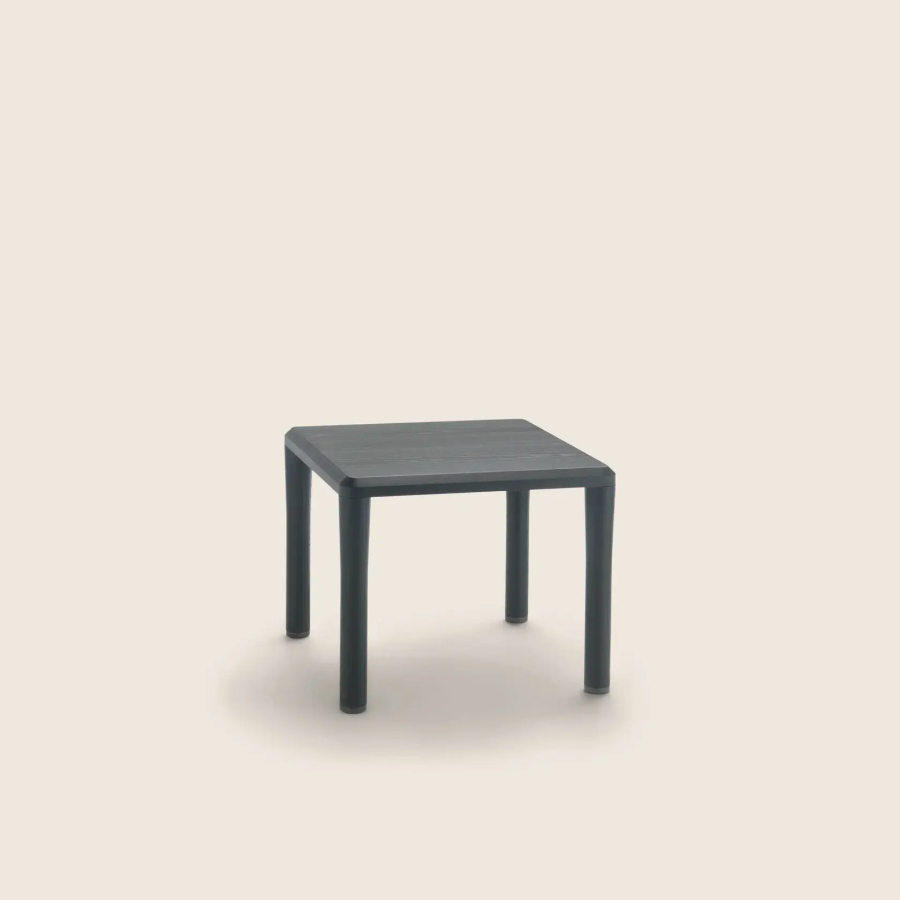 Luxury Tables: 50 Opulent Side Table Gems