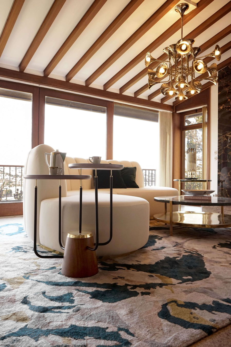 Luxury Tables: 50 Opulent Side Table Gems