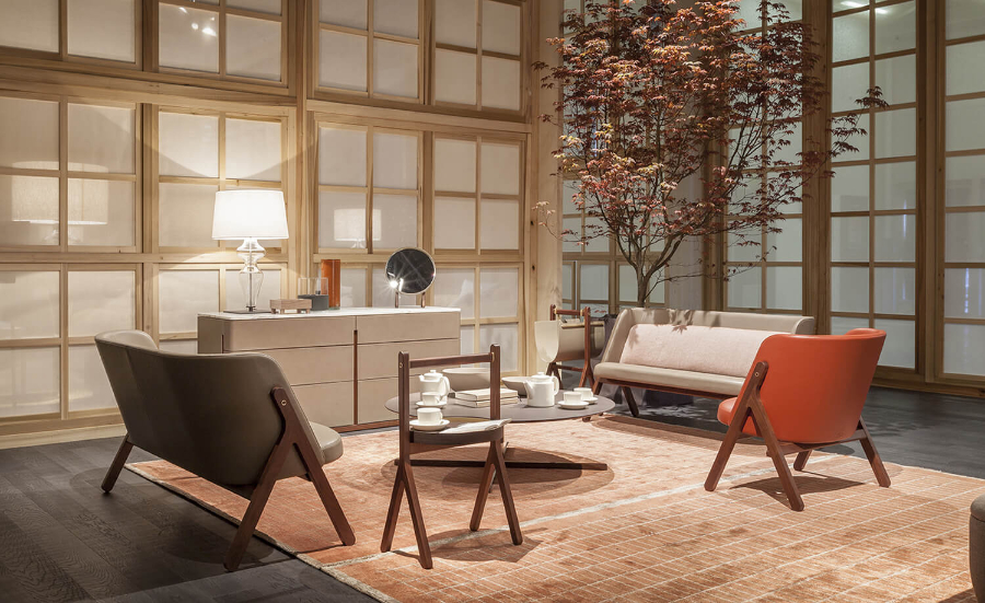 Luxury Tables: 50 Opulent Side Table Gems