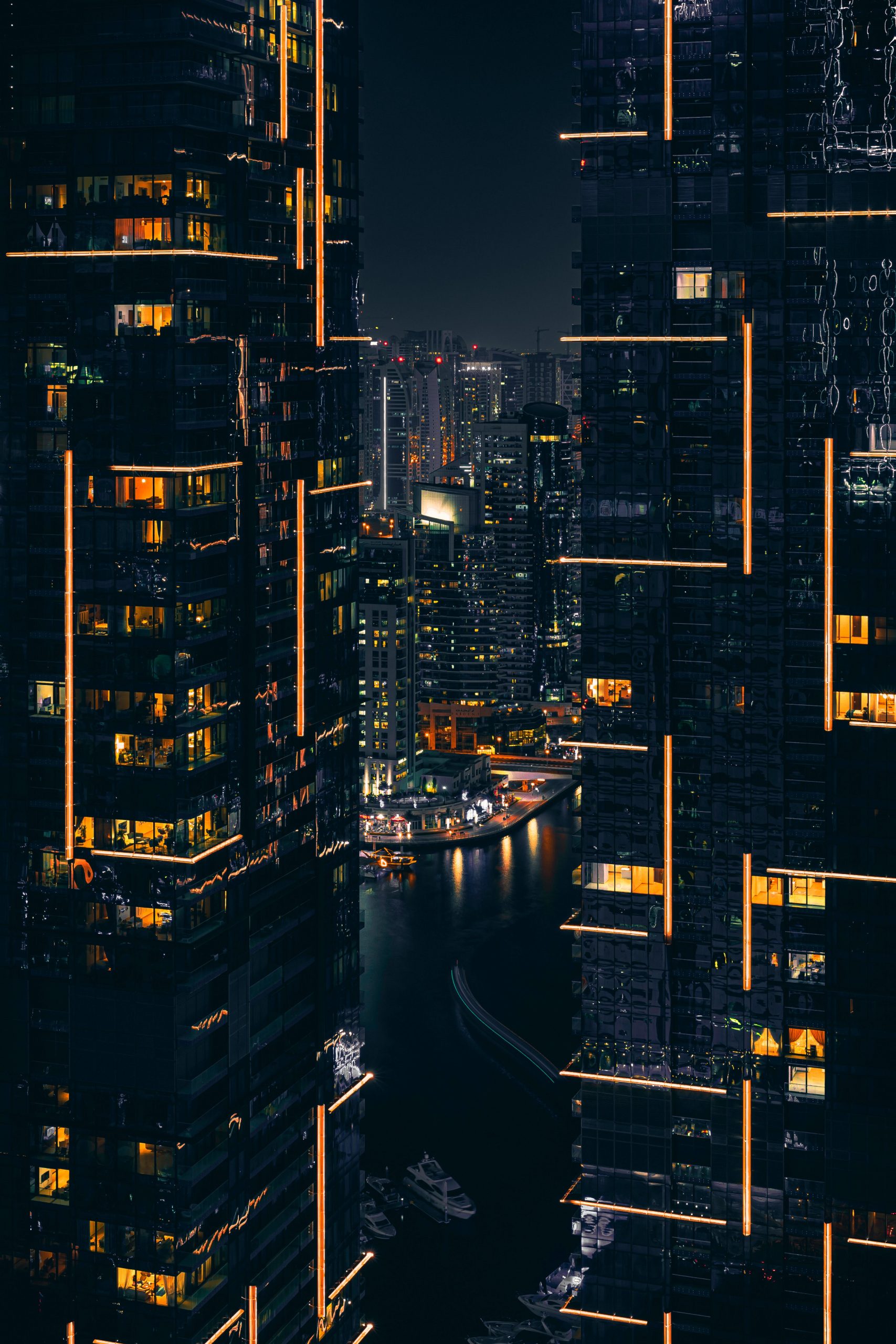 Dubai's Top 50: Exclusive Real Estate for Luxe Living & Investment – Branded Residences In-Depth Details