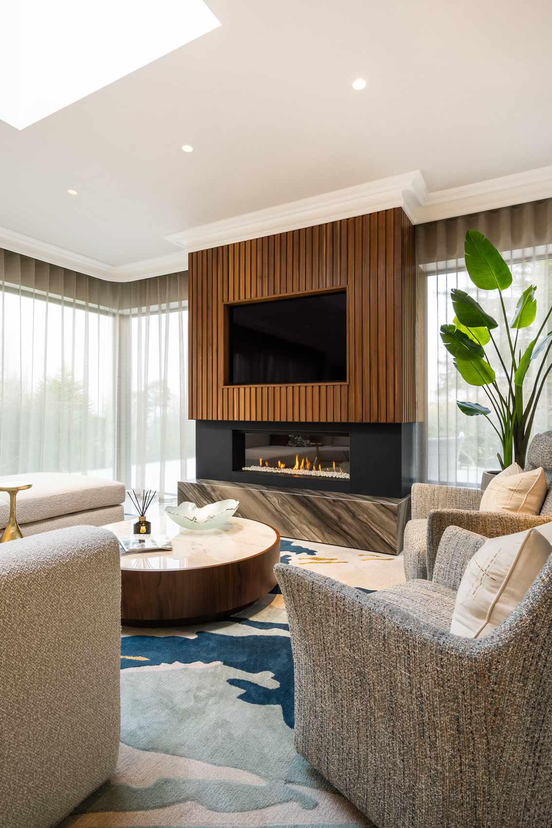 Cultra Renovation by Kris Turnbull Studios: Timeless Elegance