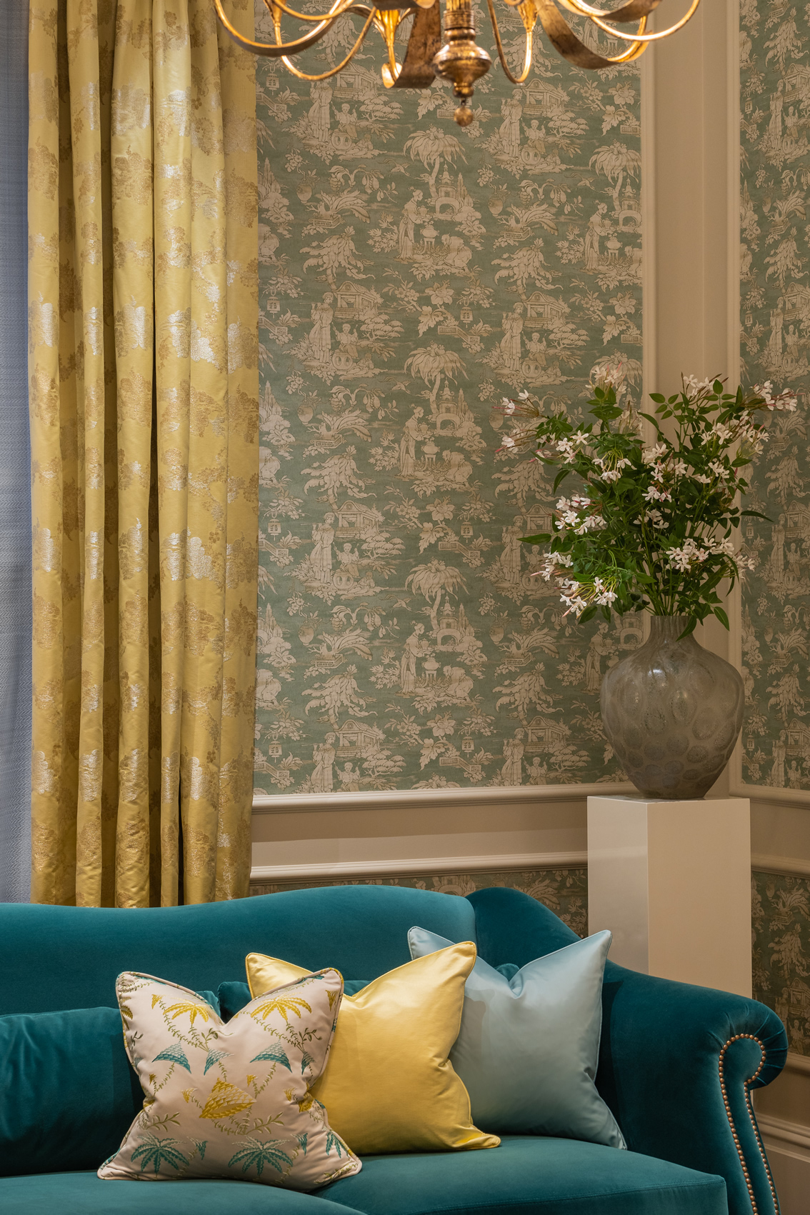Cultra Renovation by Kris Turnbull Studios: Timeless Elegance
