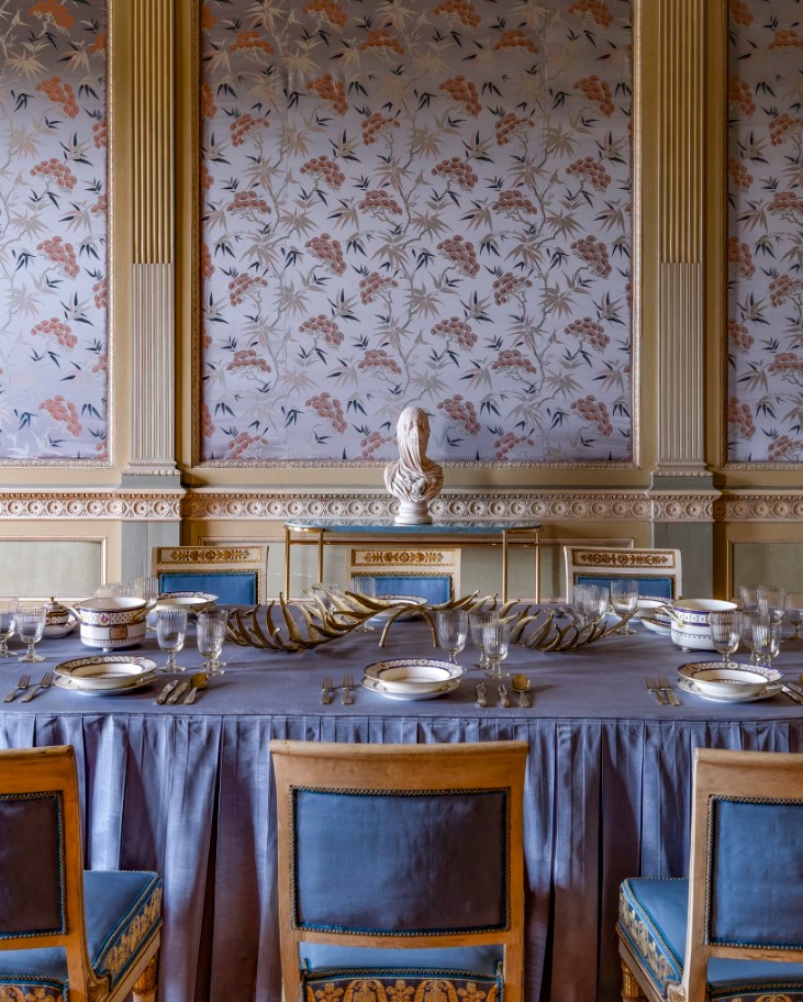 The Best Colour Combinations for Luxury Interiors in 2025