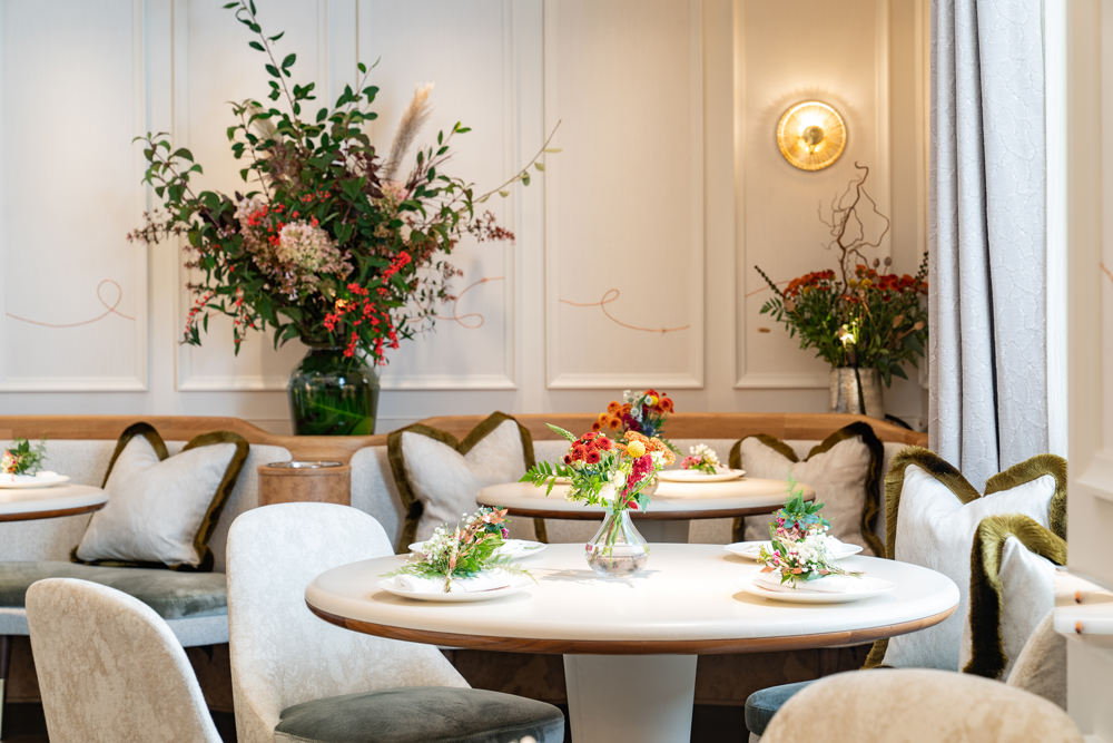 Top 5 Michelin-Starred Restaurants in the UK: Where Gastronomy Meets Design