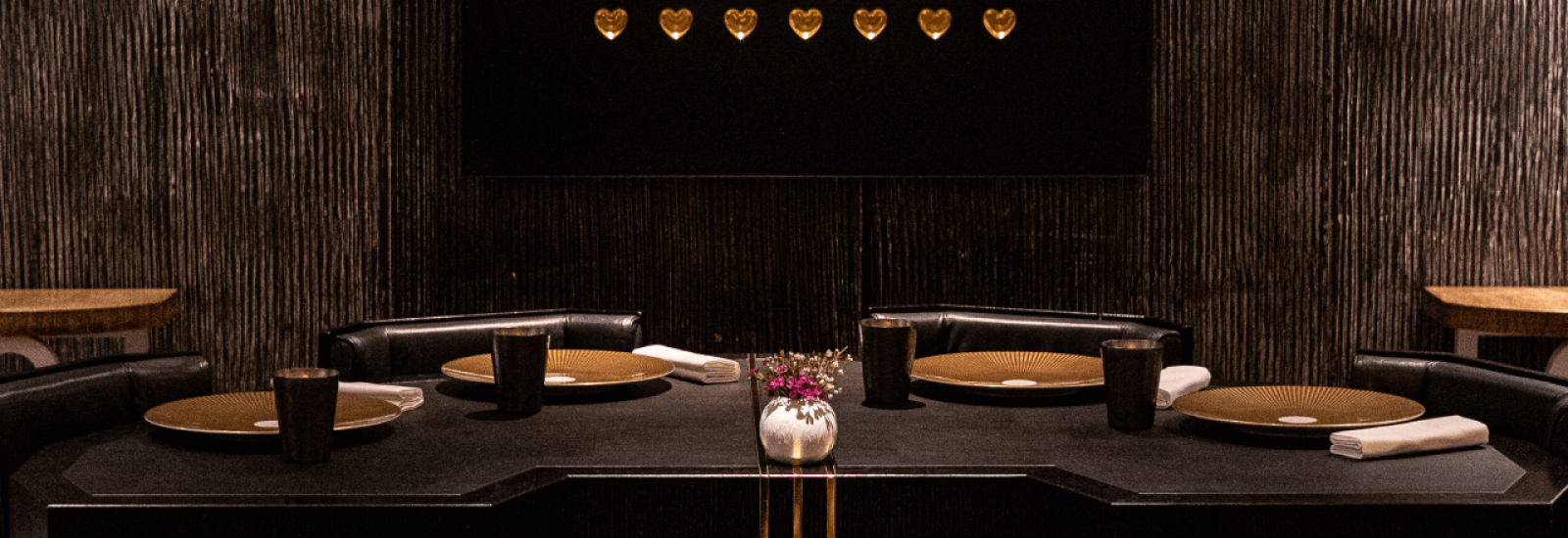 Top 5 Michelin-Starred Restaurants in the UK: Where Gastronomy Meets Design