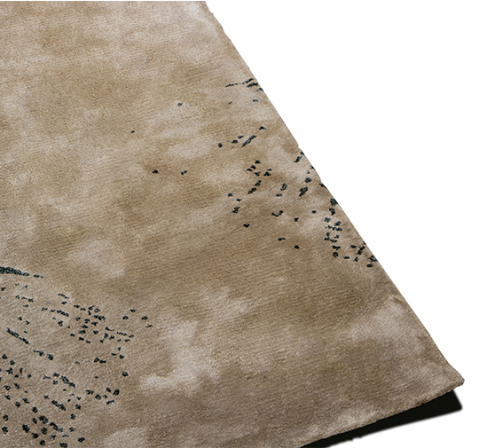 MACUSHI | Wool Rug Modern Design by BRABBU