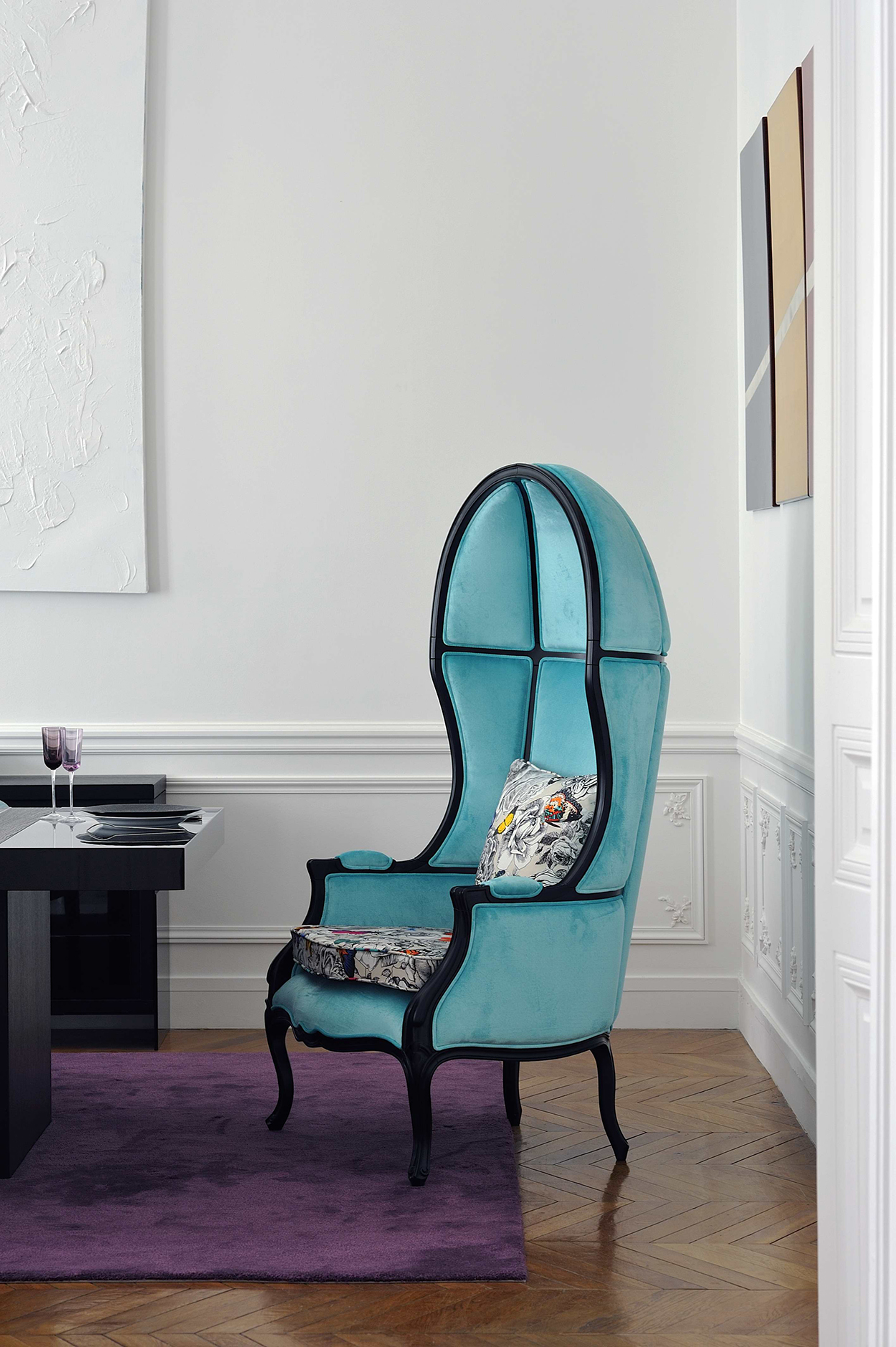 Arty Chic Apartment By PFB Design